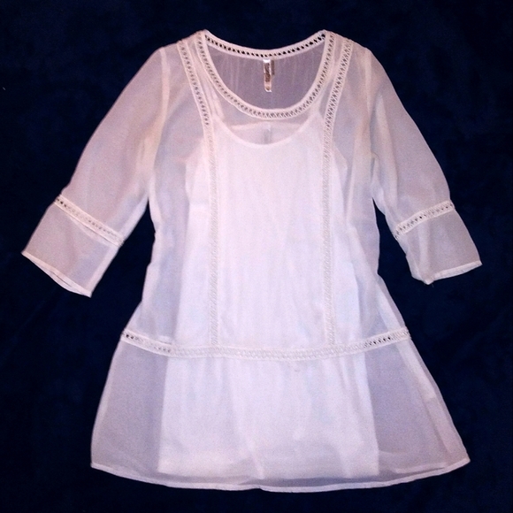 Monoreno NWOT White Sheer Tunic with Crochet Detail Medium - Picture 6 of 8
